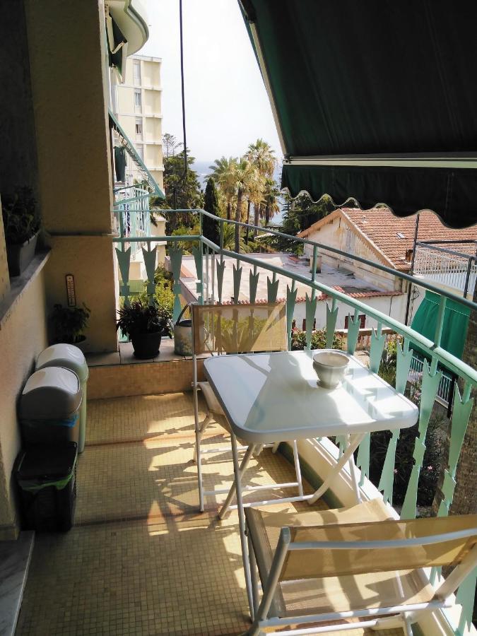 La Piccola Florida Apartment Sanremo Luaran gambar
